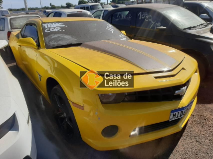 Leilão de bens apreendidos tem Camaro amarelo a R$ 87 mil