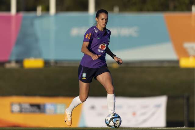 Sele&ccedil;&atilde;o Feminina treina em Salvador e atleta &eacute; desconvocada por les&atilde;o 