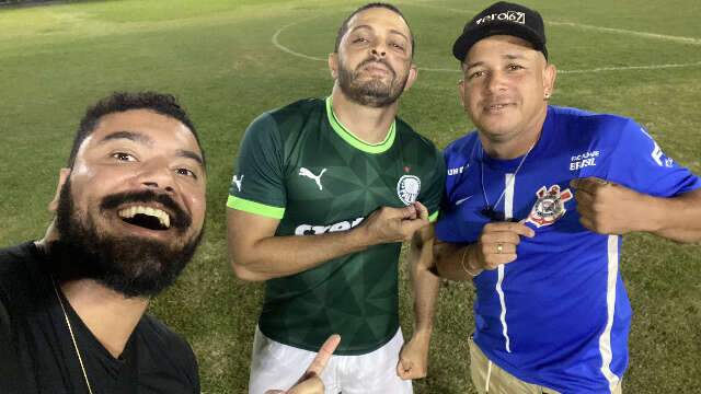 No Coophavila, torcedores organizam o pr&oacute;prio Campeonato Paulista