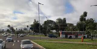 Cruzamento da Afonso Pena com a Duque de Caxias, em Campo Grande. (Foto: Reprodução/Google)