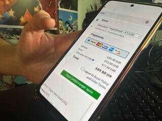 No com&eacute;rcio popular, &quot;taxa da blusinha&quot; &eacute; chance do consumidor voltar ao Centro