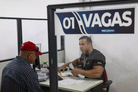 De babá a motoboy, Capital terá 2,3 mil oportunidades de trabalho na 2ª