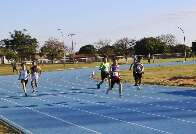 Em 1° dia dos Jogos Escolares, estudantes disputam no atletismo