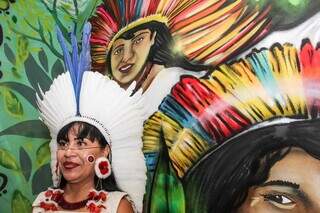 Liderança indígena, Val Eloy esteve presente na inauguração (Foto: Juliano Almeida)