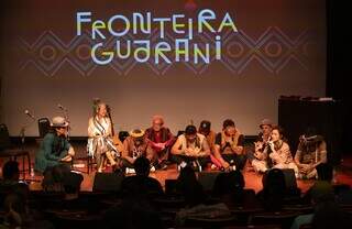 O Fronteira Guarani  é um concerto de artistas de Mato Grosso do Sul: Alzira E, Marina Peralta, Brô MCs e Hermanos Irmãos