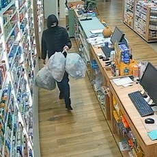 Jovem é preso após roubar 300 caixas de remédios controlados