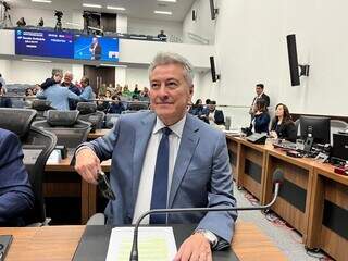 Deputado Estadual Roberto Hashioka durante sessão ordinária (Foto: Divulgação)