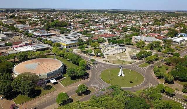 Governador faz &lsquo;maratona&rsquo; de entregas em quatro cidades nesta sexta-feira