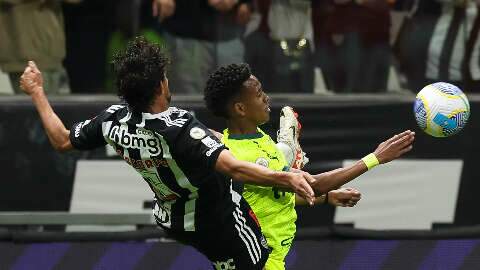 Palmeiras aproveita expulsão de Hulk e goleia Atlético-MG por 4 a 0