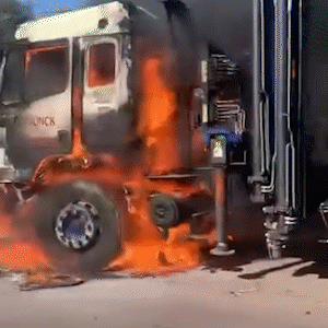 Em menos de 24 horas, 3º veículo pega fogo em Campo Grande