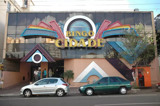 Prédio de bingo na região central de Campo Grande em 2007 (Foto: Arquivo)