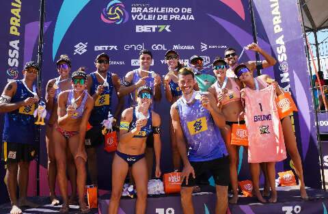 Duplas de MS conquistam títulos de vôlei de praia em Cuiabá 