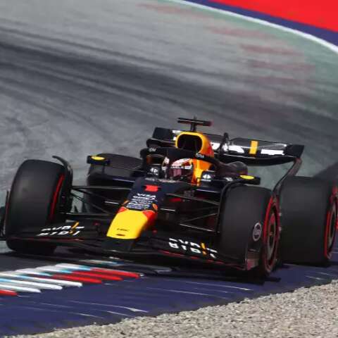 A caminho do tetra, Verstappen vence corrida sprint e faz a pole na &Aacute;ustria