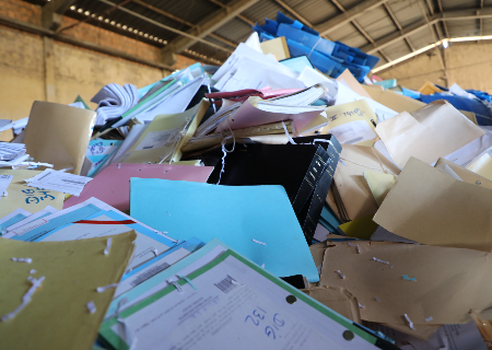 TJ recicla 8,4 toneladas de papel com descarte de processos arquivados