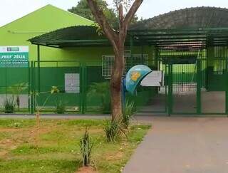 Fachada da Escola Estadual Zélia Quevedo Chaves, localizada no Parque Residencial Iracy Coelho Netto, na Capital (Foto: Arquivo)