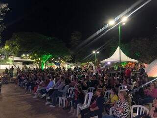 Público acompanhou apresentações e shows no evento. (Foto: Jéssica Fernandes)