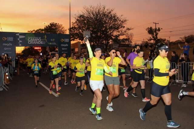 Maratona re&uacute;ne atletas e corredores com frio na barriga da primeira prova 