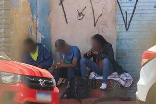 Dependentes de crack no centro de Campo Grande; muitos desfazem laços familiares pelo vício (Fotos: Marcos Maluf/Arquivo)