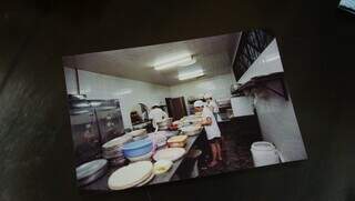 Registro feito na cozinha do restaurante anos atrás (Foto: Alex Machado)