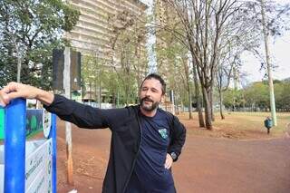 De passagem pela cidade, Vagner Barausse, se exercitou com a família. (Foto: Paulo Francis)