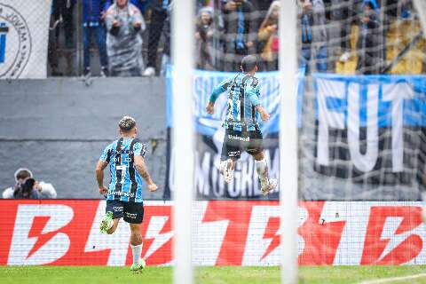 Grêmio supera Operário-PR e crava vaga nas oitavas da Copa do Brasil