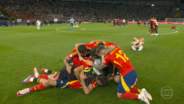 Espanha bate Inglaterra e conquista a quarta Eurocopa