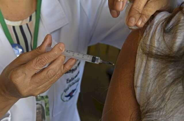 Pioneiro na vacina&ccedil;&atilde;o contra dengue no Pa&iacute;s, Dourados imunizou s&oacute; 57% da meta