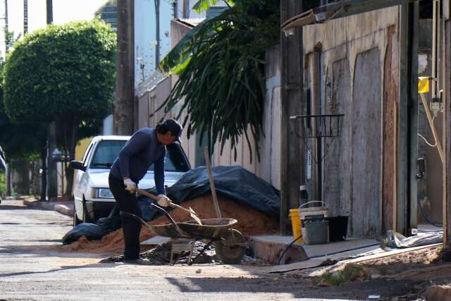 Obra atrasou? N&atilde;o precisa atirar! Direitos come&ccedil;am por um bom contrato