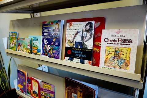 Para incentivar leitura infantil, biblioteca promove troca de livros