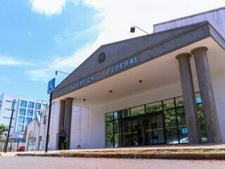 Fachada do prédio Justiça Federal em Campo Grande (Foto: Divulgação)