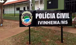 Fachada da Polícia Civil de Ivinhema, responsável pela investigação e prisão do suspeito. (Foto: Arquivo/Jornal da Nova)