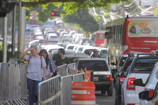 Fluxo intenso de veículos na Avenida Afonso Pena, em Campo Grande. (Foto: Marcos Maluf, Arquivo/Campo Grande News)