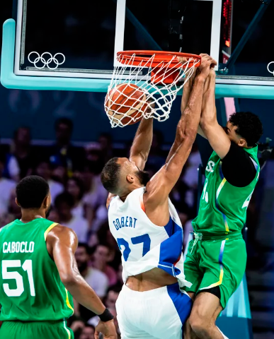 Brasil &eacute; derrotado pela Fran&ccedil;a na 1&ordf; rodada do basquete masculino