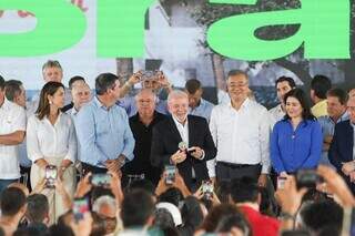 Presidente Lula durante visita feita na JBS, em Campo Grande, em abril de 2024. (Foto: Arquivo/ Henrique Kawaminami)