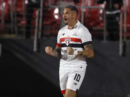 São Paulo vence Goiás e abre vantagem nas oitavas da Copa do Brasil