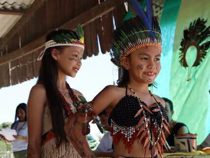 Festival mostra força da arte feita pelos povos terena e kadiwéu
