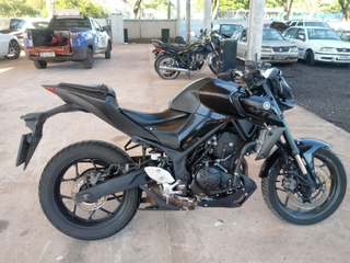 Motocicleta esportiva Yamaha MT 03 ABS é ofertada com lance inicial de R$ 6 mil em certame do Detran. (Foto: Reprodução)