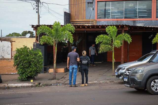 Acusado de matar rapaz com tiro na cabe&ccedil;a em conveni&ecirc;ncia &eacute; absolvido