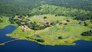 Vista aérea do Refúgio Caiman, hotel para ecoturismo que fica no Pantanal de Miranda (Foto: Divulgação/Site institucional) 