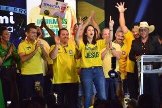 A pré-candidata à vice de Dourados, Gianni Nogueira, durante convenção partidária. (Foto: Eliel Oliveira)