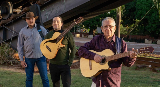 Marcelo Loureiro e Geraldo Esp&iacute;ndola far&atilde;o show com entrada gratuita 