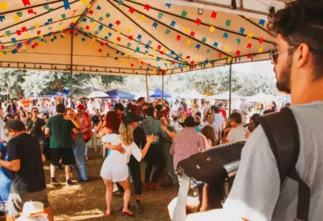 Agenda tem feira Borogod&oacute;, festa da Bol&iacute;via e Barbatuques 