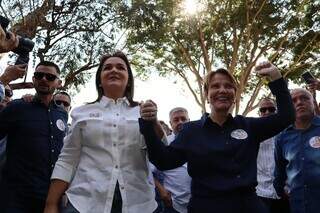 Candidata a reeleição chegando ao evento ao lado da senadora Tereza Cristina (Foto: Osmar Veiga)