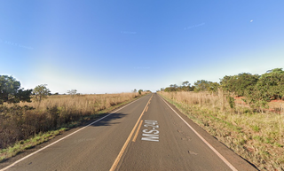 Rodovia por onde criminosos seguiam e precisaram parar para trocar pneu (Foto: Google Street View)