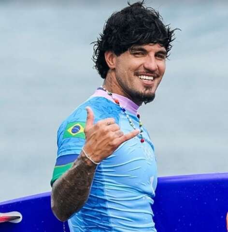 Gabriel Medina fica com o bronze no surf ol&iacute;mpico 