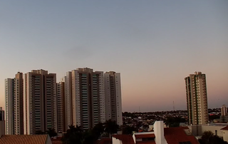 Céu claro desta manhã deve predominar em Campo Grande (Foto: Reprodução)