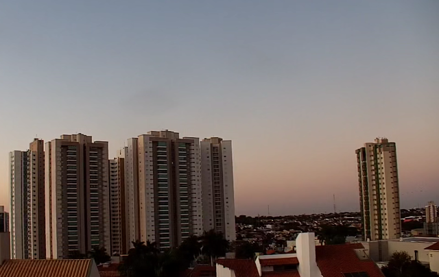 Calor&atilde;o e tempo seco predominam at&eacute; amanh&atilde; em MS