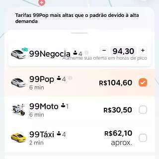 Em dia de chuva, atravessar a cidade com carro de aplicativo custa R$ 100