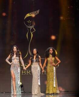 Da esquerda para a direita, Miss Rio Grande do Sul Talita Hartmann, Miss Mato Grosso do Sul Loraine Lumatelli e Miss Alagoas Laila Vieira (Foto: Fábio Nunes/Divulgação)