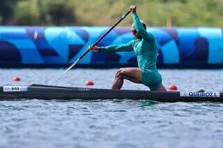 Isaquias Queiroz durante prova da canoagem (Foto: Wander Roberto/COB)